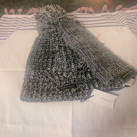 Rebecca Minkoff Cozy Pom Pom Beanie and Arm Warners. 100 Acrylic NWT - Picture 3 of 8